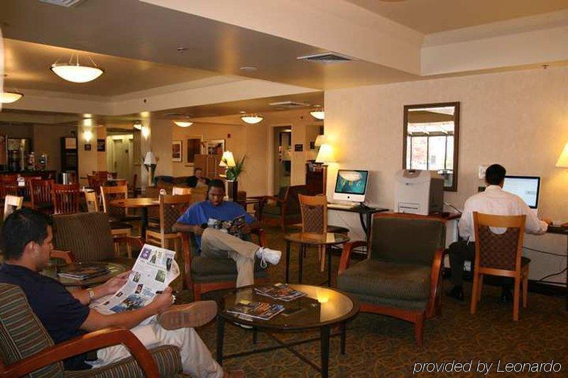 Hampton Inn Portland Airport מראה חיצוני תמונה